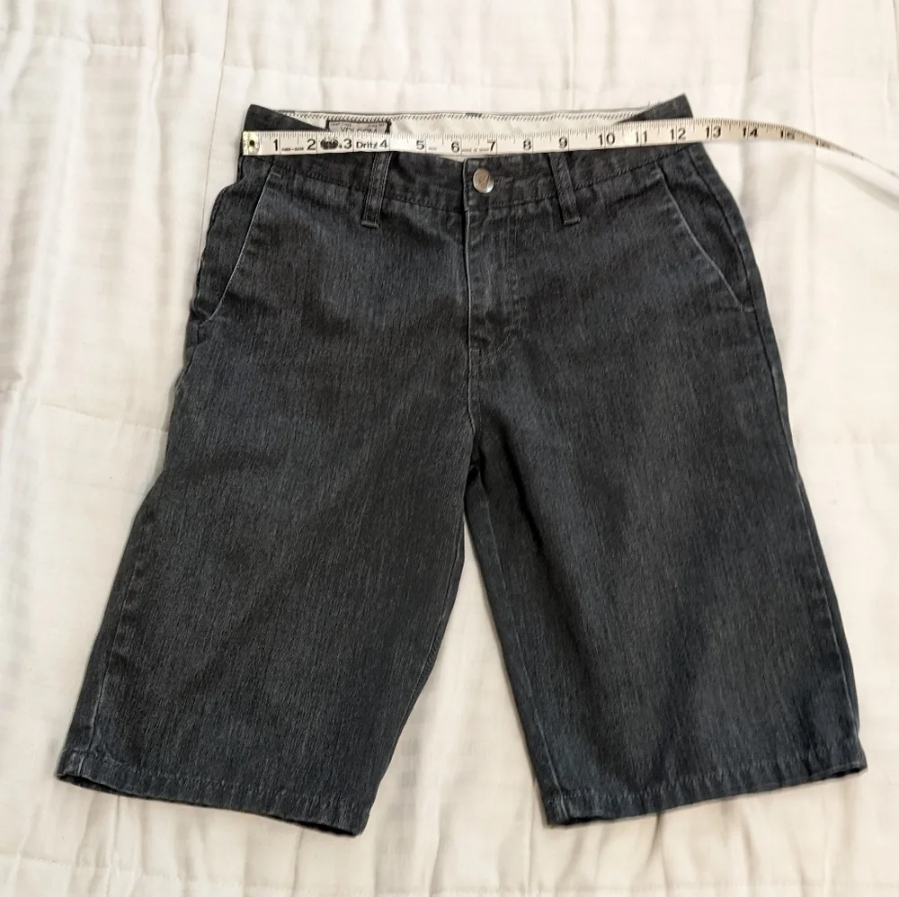 Volcom flat front shorts size 26 waist size 12